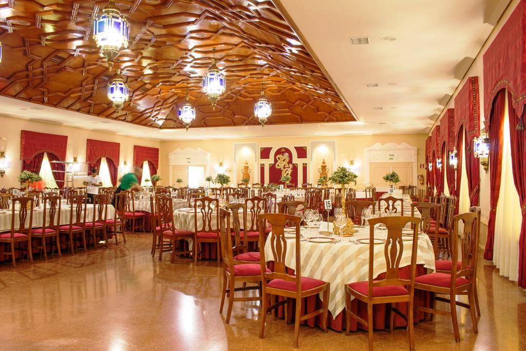 Hotel Carmen La Carlota Ngoại thất bức ảnh
