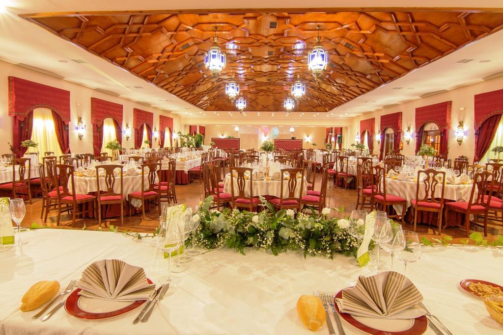 Hotel Carmen La Carlota Ngoại thất bức ảnh